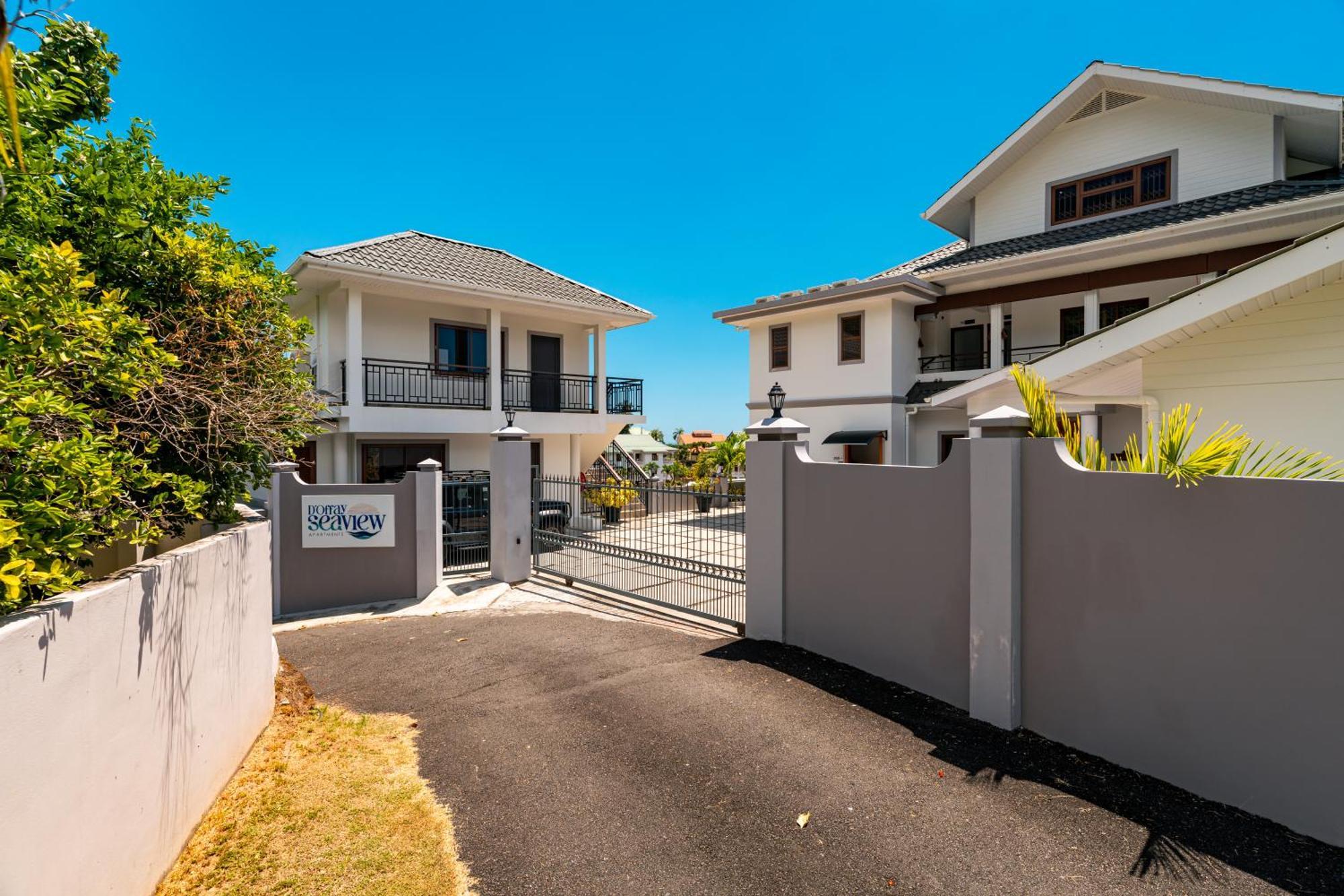 D'Offay Seaview Apartments Beau Vallon (Mahe) Exterior foto