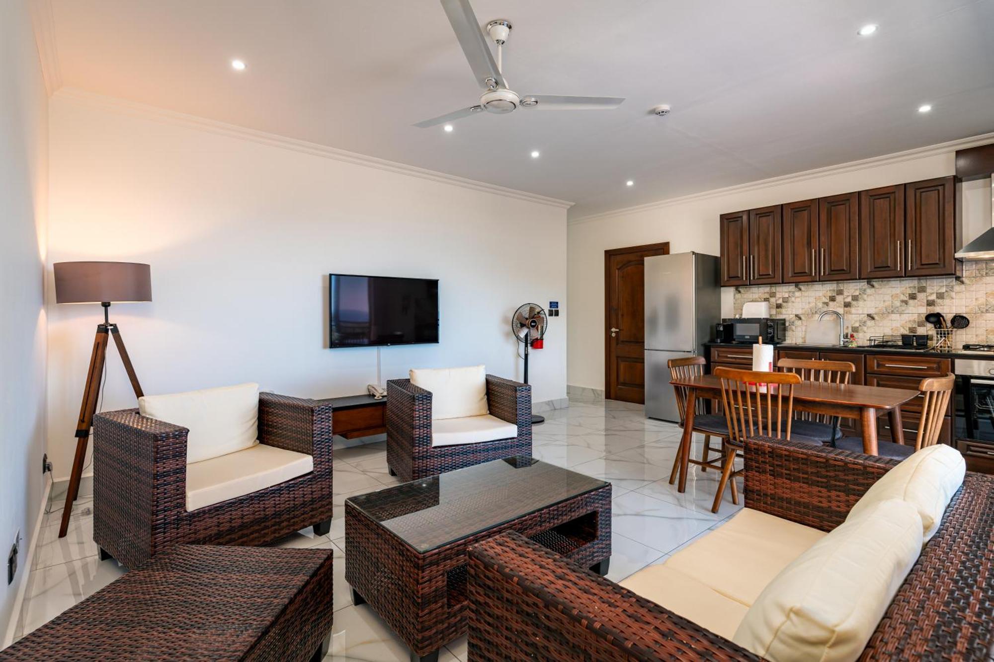 D'Offay Seaview Apartments Beau Vallon (Mahe) Exterior foto